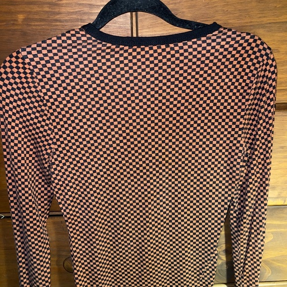 checkered long sleeve top - Picture 2 of 2